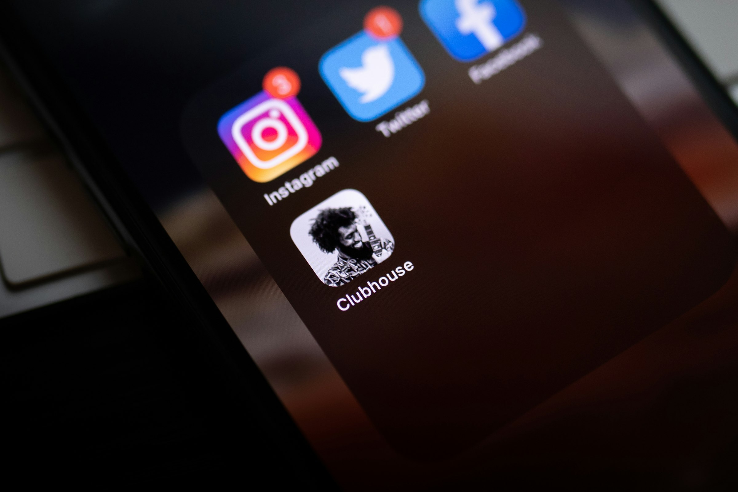 Social Media Ads — Social Media Marketing Agency in Mississauga That Stops the Scroll — and Starts Conversations
