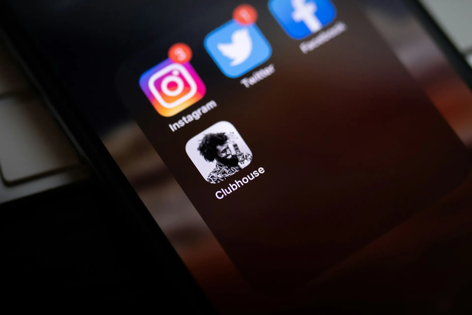 Social Media Ads — Social Media Marketing Agency in Mississauga That Stops the Scroll — and Starts Conversations